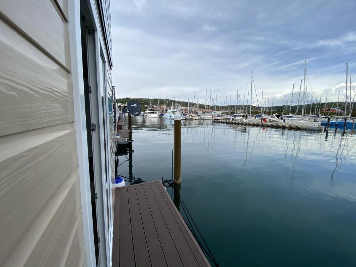 Floating House Mm, Marina Portoroz Villa Exterior photo